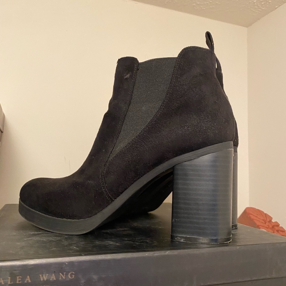 Black American eagle boots